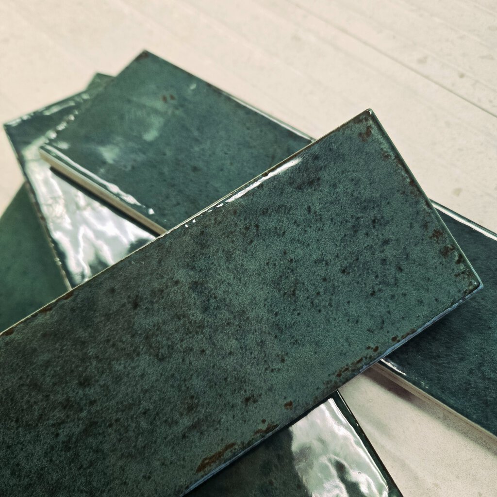 LAU 3x11 Agadir Silva Tile - Image 2